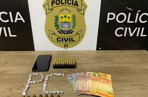 Polícia Civil prende três pessoas e apreende adolescente durante operação em Luís Correia (Foto: Reprodução) Polícia Civil prende três pessoas e apreende adolescente durante operação em Luís Correia (Foto: Reprodução)