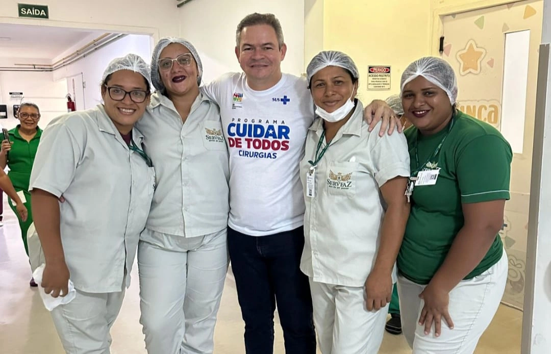 Rafael comemora sucesso de mutirão de cirurgias