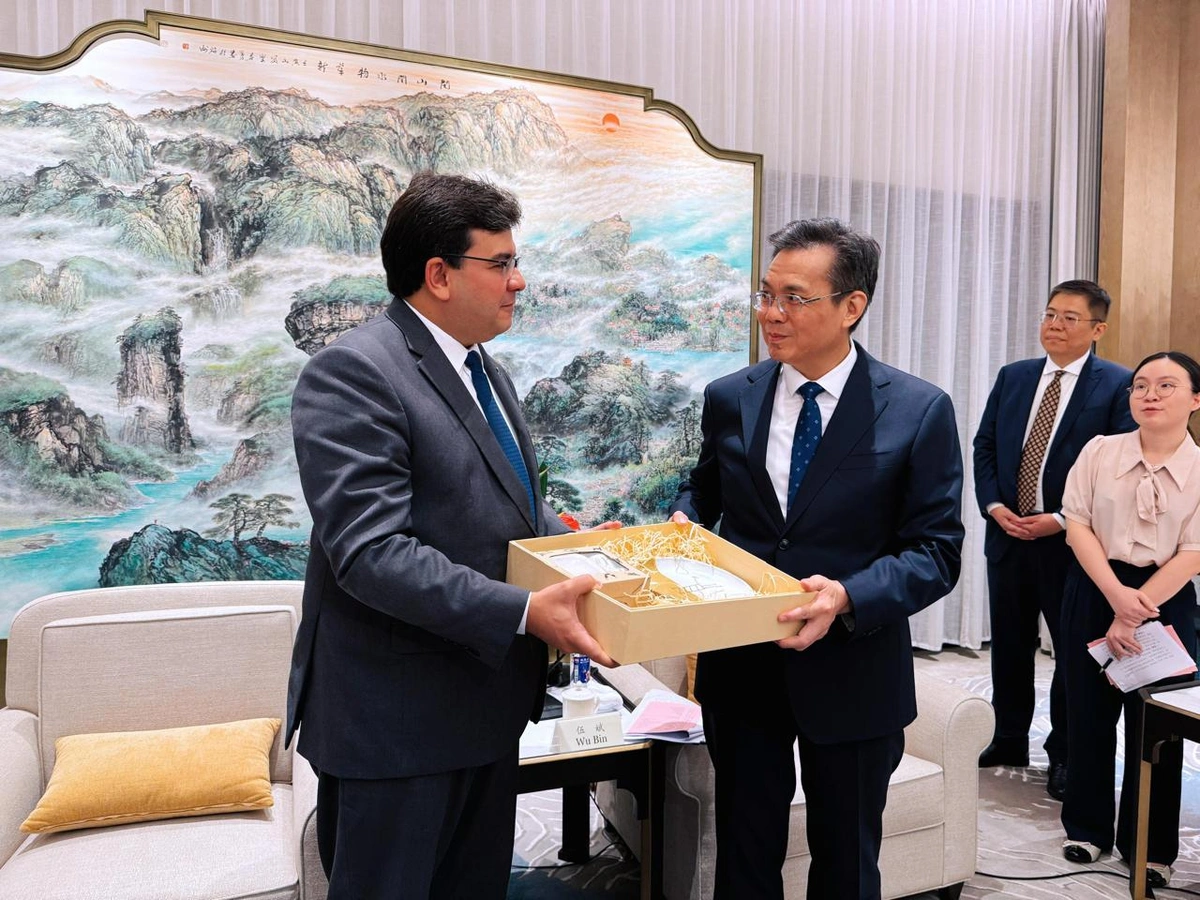 Rafael Fonteles e prefeito de Xiamen, Wu Bin