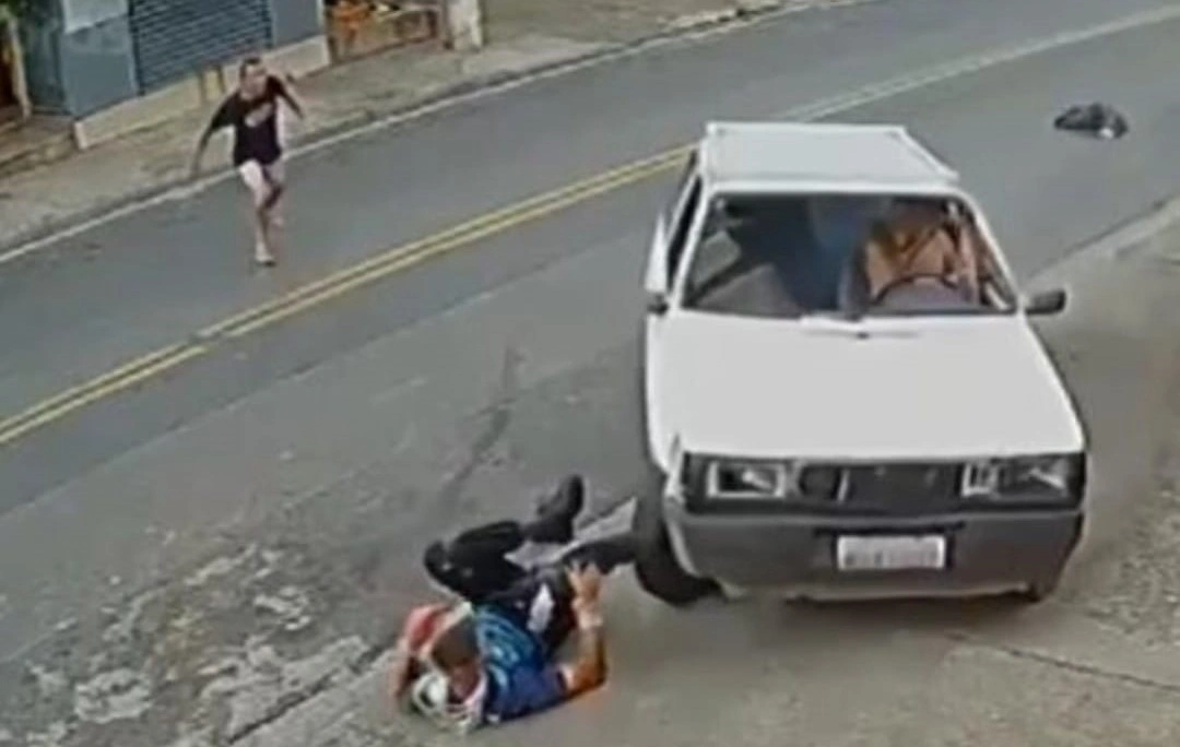 Vídeo: homem morre após ser atropelado 3 vezes de propósito; assista
