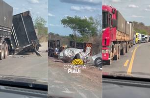 Acidente entre duas carretas causa engarrafamento quilométrico na BR-135, no Piauí (Foto: Conecta Piauí) Acidente entre duas carretas causa engarrafamento quilométrico na BR-135, no Piauí (Foto: Conecta Piauí)