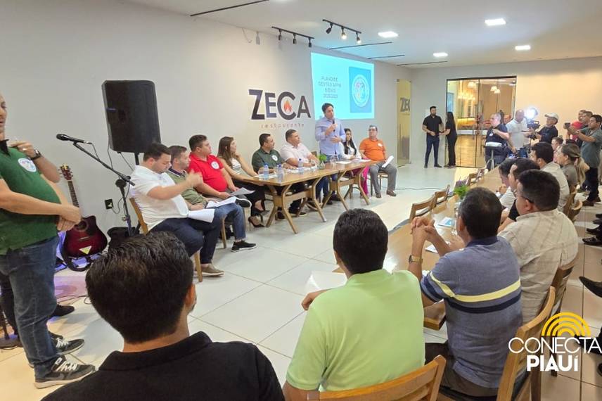Admaelton Bezerra reúne prefeitos para articular campanha à presidência da APPM Admaelton Bezerra reúne prefeitos para articular campanha à presidência da APPM