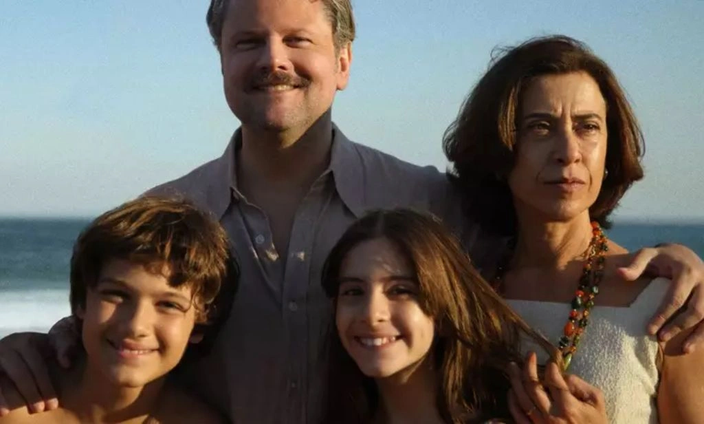 Ainda Estou Aqui é um filme protagonizado por Fernanda Torres e Selton Mello