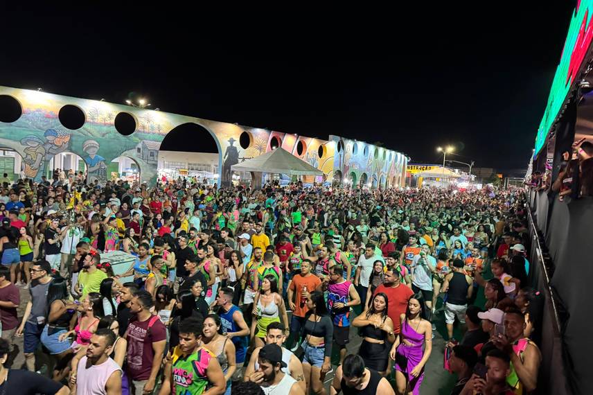 Grande público marca abertura da Micarina de Esperantina 2024 Grande público marca abertura da Micarina de Esperantina 2024
