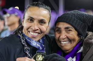 Marta é campeã com Orlando Pride na liga feminina de futebol nos EUA (Foto: Reprodução)