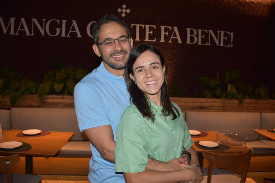 Médica Sariane Ribeiro celebra 40 anos ao lado da família em Teresina