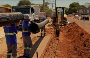 Obras de esgotamento sanitário avançam em dois bairros de Timon (Foto: Reprodução)