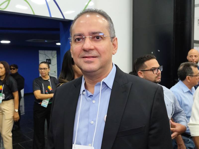 Pactos pelo Piauí reúne mais de 210 prefeitos eleitos e reeleitos em Teresina