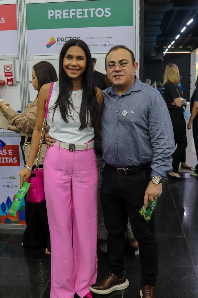 Pactos pelo Piauí reúne mais de 210 prefeitos eleitos e reeleitos em Teresina