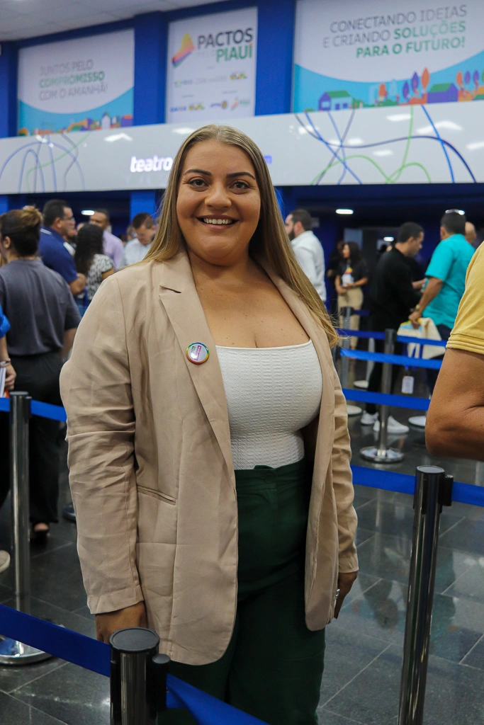 Pactos pelo Piauí reúne mais de 210 prefeitos eleitos e reeleitos em Teresina