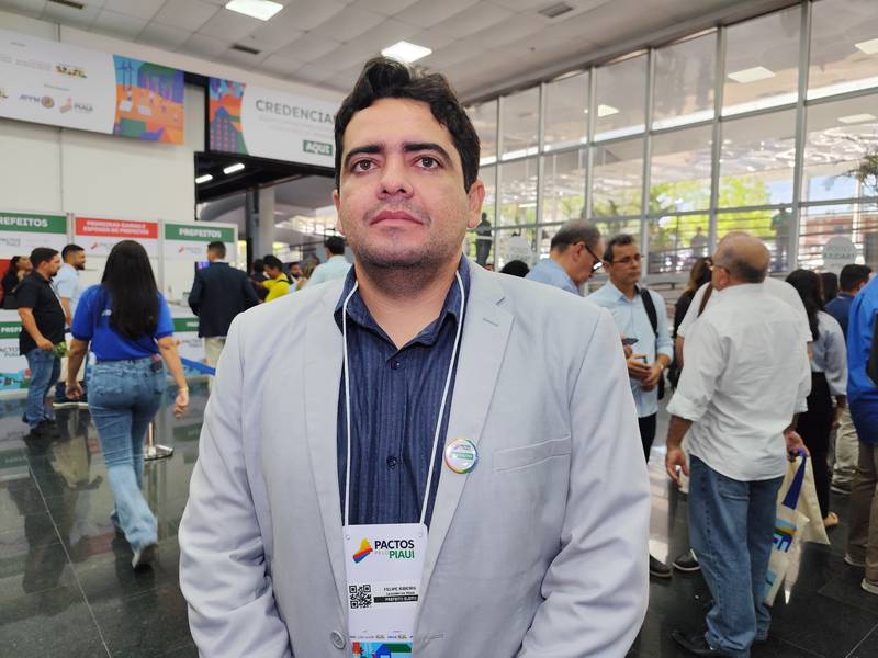 Pactos pelo Piauí reúne mais de 210 prefeitos eleitos e reeleitos em Teresina