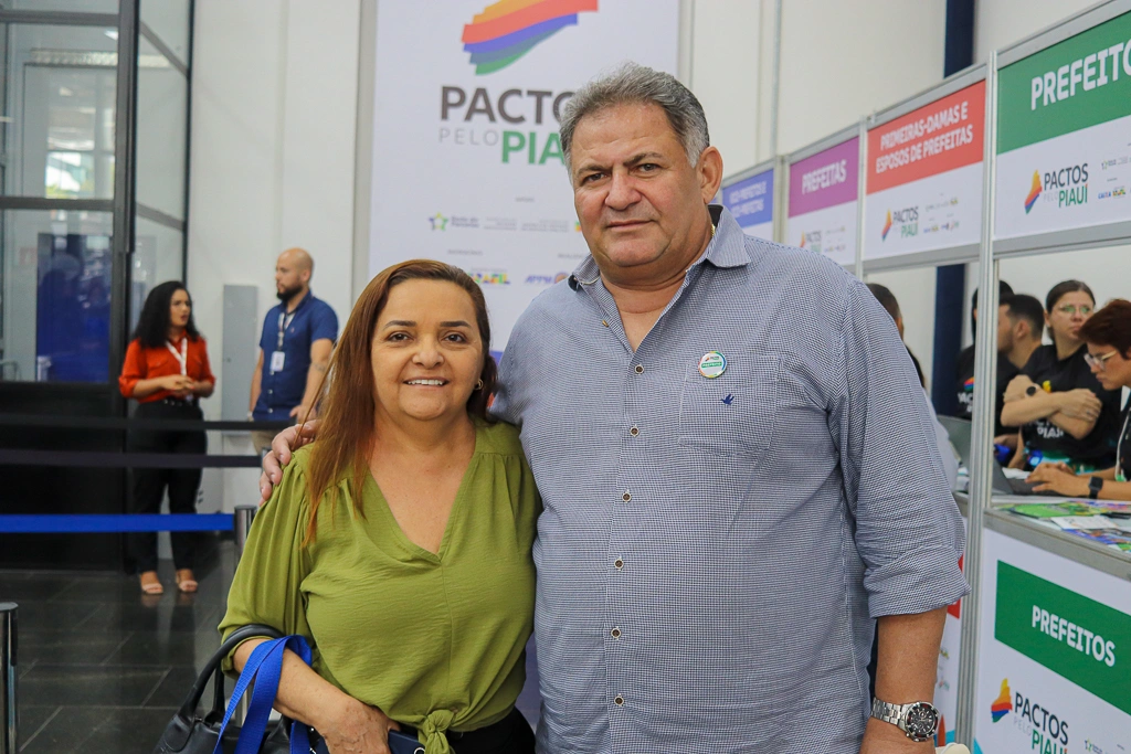 Pactos pelo Piauí reúne mais de 210 prefeitos eleitos e reeleitos em Teresina