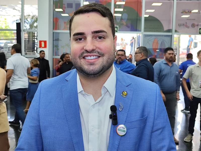 Pactos pelo Piauí reúne mais de 210 prefeitos eleitos e reeleitos em Teresina