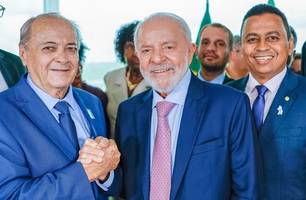 Prefeito eleito Silvio Mendes e Francisco Costa são recebidos por Lula em Brasília (Foto: Ascom/Silvio Mendes) Prefeito eleito Silvio Mendes e Francisco Costa são recebidos por Lula em Brasília (Foto: Ascom/Silvio Mendes)