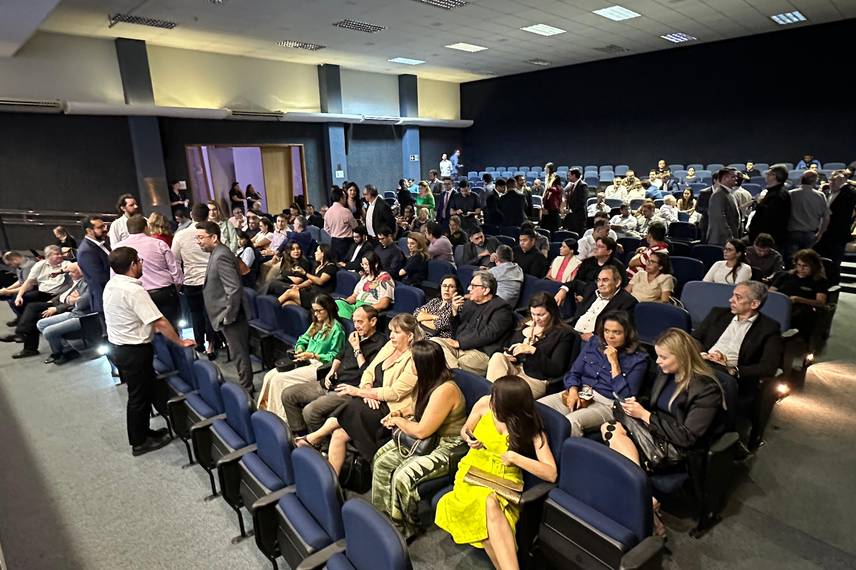 Programa de Verticais de Negócios do Hub Investe Piauí é lançado em Teresina Programa de Verticais de Negócios do Hub Investe Piauí é lançado em Teresina