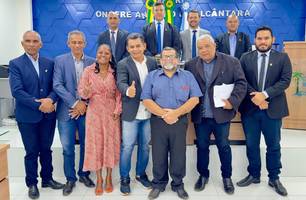 Vereadores de Miguel Alves aprovam lei sobre cultura local e homenageiam escritor (Foto: Ascom/Câmara Municipal de Miguel Alves) Vereadores de Miguel Alves aprovam lei sobre cultura local e homenageiam escritor (Foto: Ascom/Câmara Municipal de Miguel Alves)
