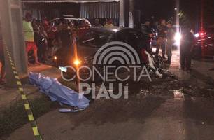 Acidente entre carro e motociclista deixa homem morto na zona Sul de Teresina (Foto: Conecta Piauí) Acidente entre carro e motociclista deixa homem morto na zona Sul de Teresina (Foto: Conecta Piauí)