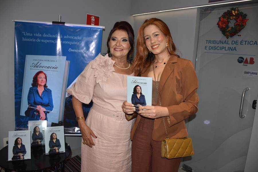 Conceição Carcará lança livro sobre trajetória de superação em solenidade na OAB