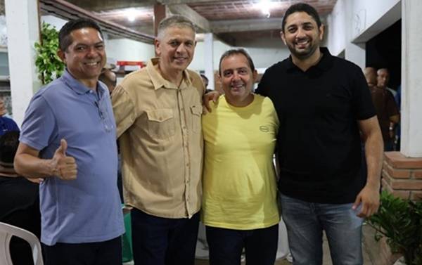 Confraternização do portal Elias Lacerda mantém tradição de sucesso Confraternização do portal Elias Lacerda mantém tradição de sucesso
