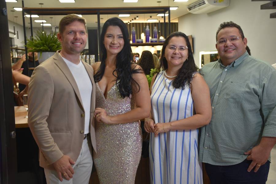 Coquetel de inauguração do Escovei Teresina reúne amigos e familiares