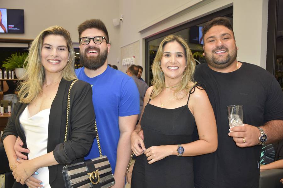 Coquetel de inauguração do Escovei Teresina reúne amigos e familiares