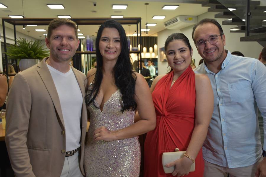 Coquetel de inauguração do Escovei Teresina reúne amigos e familiares