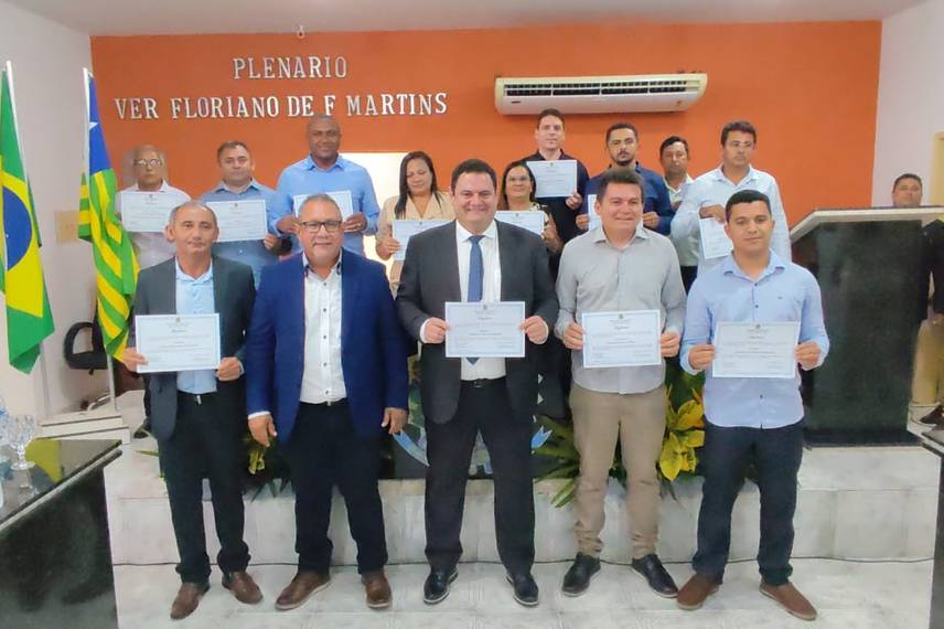 Eleitos de cinco municípios piauienses são diplomados em Manoel Emídio