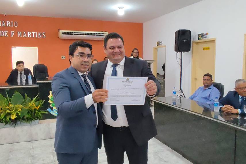 Eleitos de cinco municípios piauienses são diplomados em Manoel Emídio