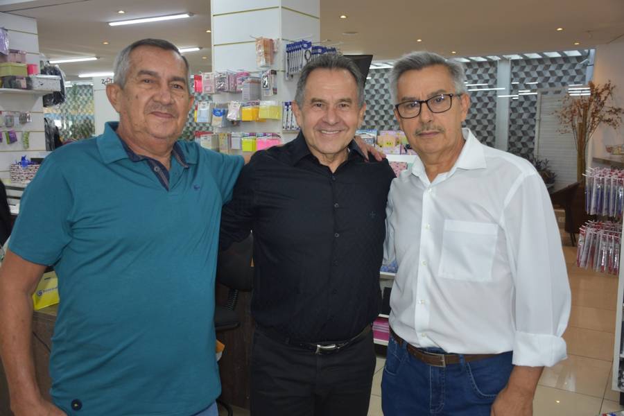 Empresário Paulo Machado Lançou o Livro, Matemática em nossas vidas