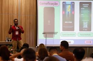 Encontro em Natal discute modelo de educação que não reprove estudante (Foto: Reprodução)