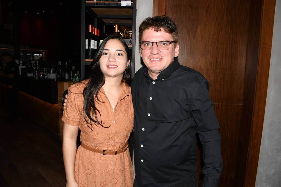 Escritório de advocacia Almeida & Costa realiza confraternização em clima de união