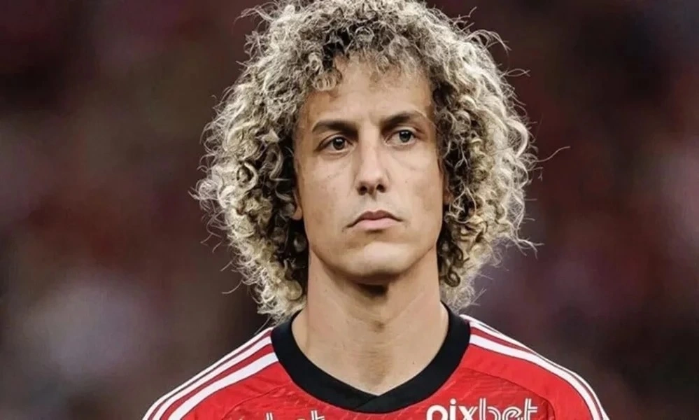 Fim de ciclo: Flamengo anuncia saída de David Luiz