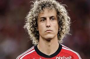 Fim de ciclo: Flamengo anuncia saída de David Luiz (Foto: Reprodução)