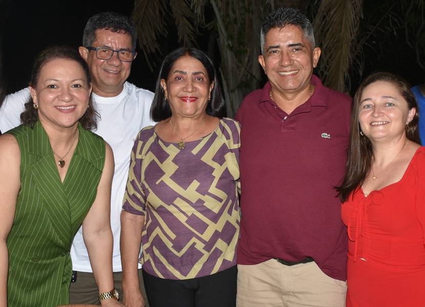 Médica Lúcia Vilela comemora confraternização Natalina no Sítio Vivelândia