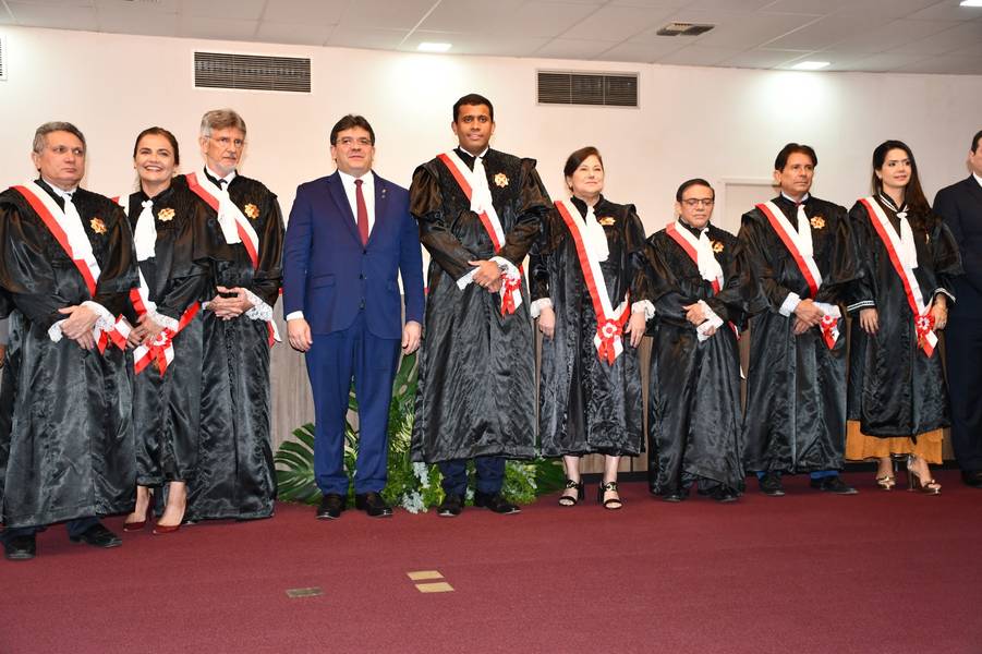 Posse do desembargador Téssio Torres na presidência do TRT-PI