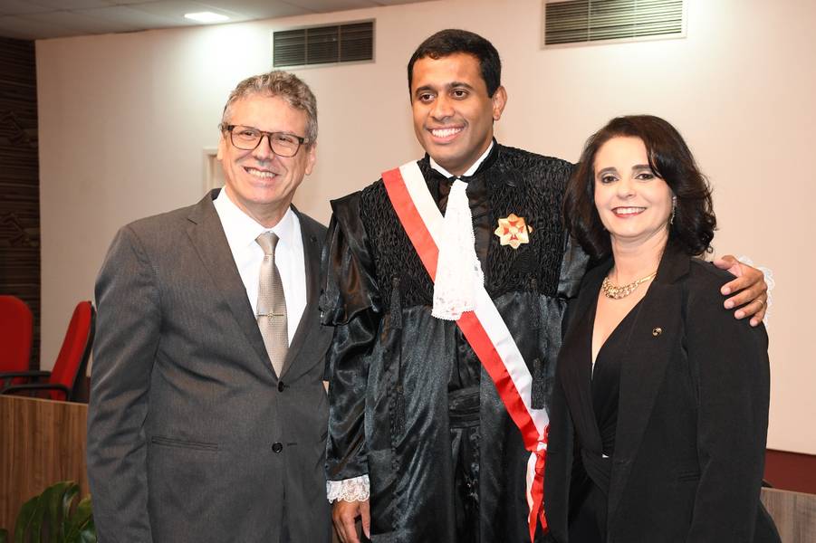 Posse do desembargador Téssio Torres na presidência do TRT-PI