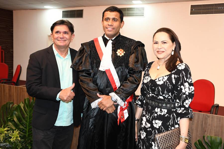 Posse do desembargador Téssio Torres na presidência do TRT-PI