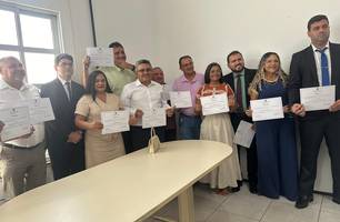 Prefeita, vice-prefeito e vereadores eleitos de Novo Santo Antônio são diplomados (Foto: Conecta Piauí) Prefeita, vice-prefeito e vereadores eleitos de Novo Santo Antônio são diplomados (Foto: Conecta Piauí)
