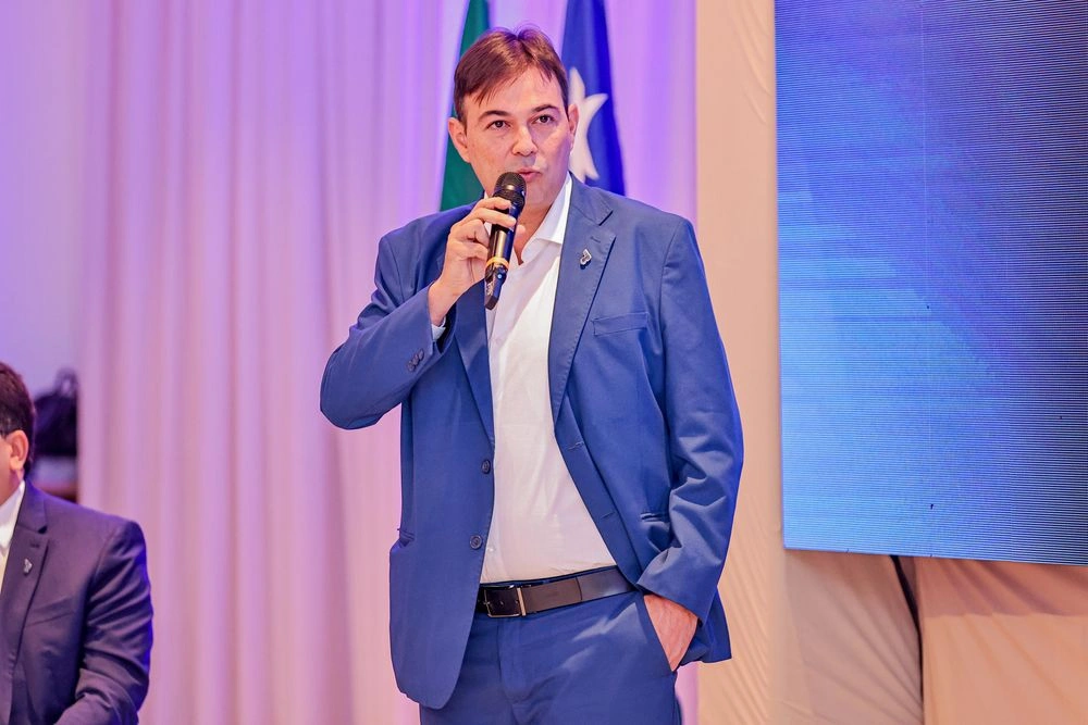 Secretário André Macedo