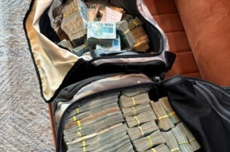 Secretário de Transporte do RJ e prefeito de Duque de Caxias são alvos da PF