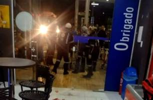 Conveniência já foi alvo de ataque a tiros (Foto: Reprodução) Conveniência já foi alvo de ataque a tiros (Foto: Reprodução)