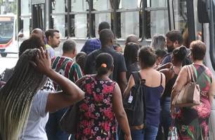 Desemprego de mulheres e negros termina 2023 acima da média nacional (Foto: Tânia Rêgo/Agência Brasil)