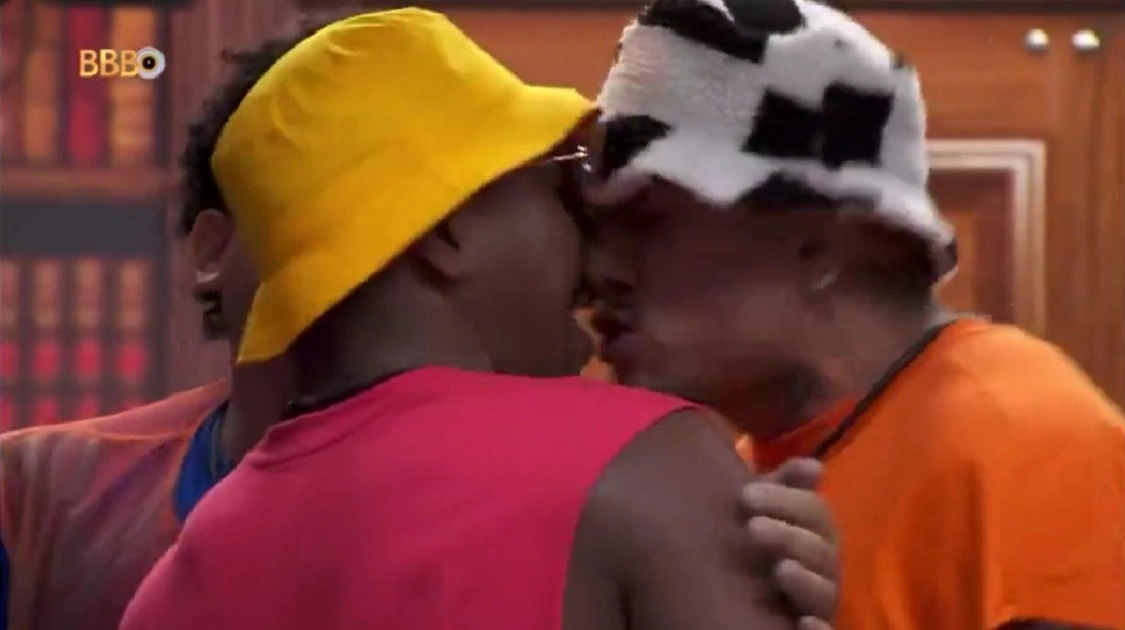 Mc Bin Laden discute com Davi