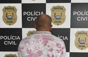 Pastor é preso acusado de estuprar a enteada de apenas sete anos em Esperantina (Foto: Reprodução) Pastor é preso acusado de estuprar a enteada de apenas sete anos em Esperantina (Foto: Reprodução)
