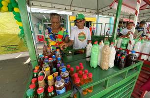 II Feira da Fartura da Agricultura Familiar  tem inicio em Esperantina (Foto: Reprodução) II Feira da Fartura da Agricultura Familiar  tem inicio em Esperantina (Foto: Reprodução)
