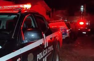 Jovem é assassinado dentro da sua própria casa em Luís Correia, litoral do Piauí (Foto: Reprodução/ Folha do Delta) Jovem é assassinado dentro da sua própria casa em Luís Correia, litoral do Piauí (Foto: Reprodução/ Folha do Delta)
