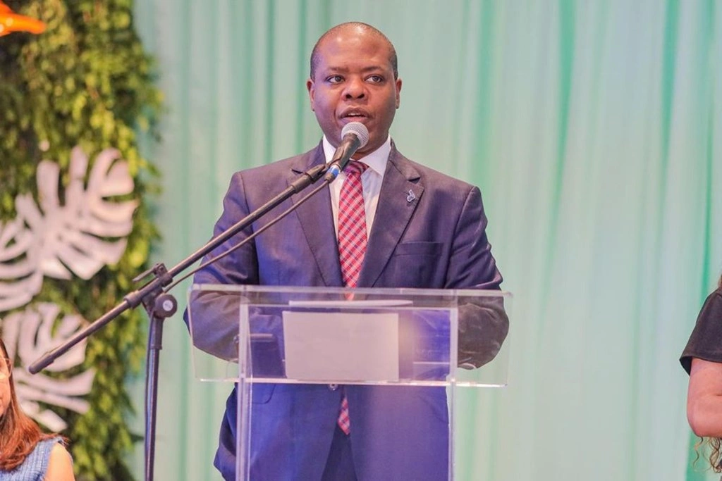 Ministro Silvio Almeida