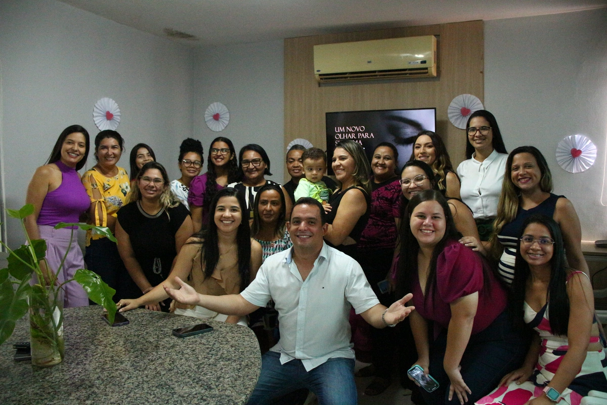 Prefeitura de Demerval Lobão realiza café da manhã em alusão ao Dia da Mulher