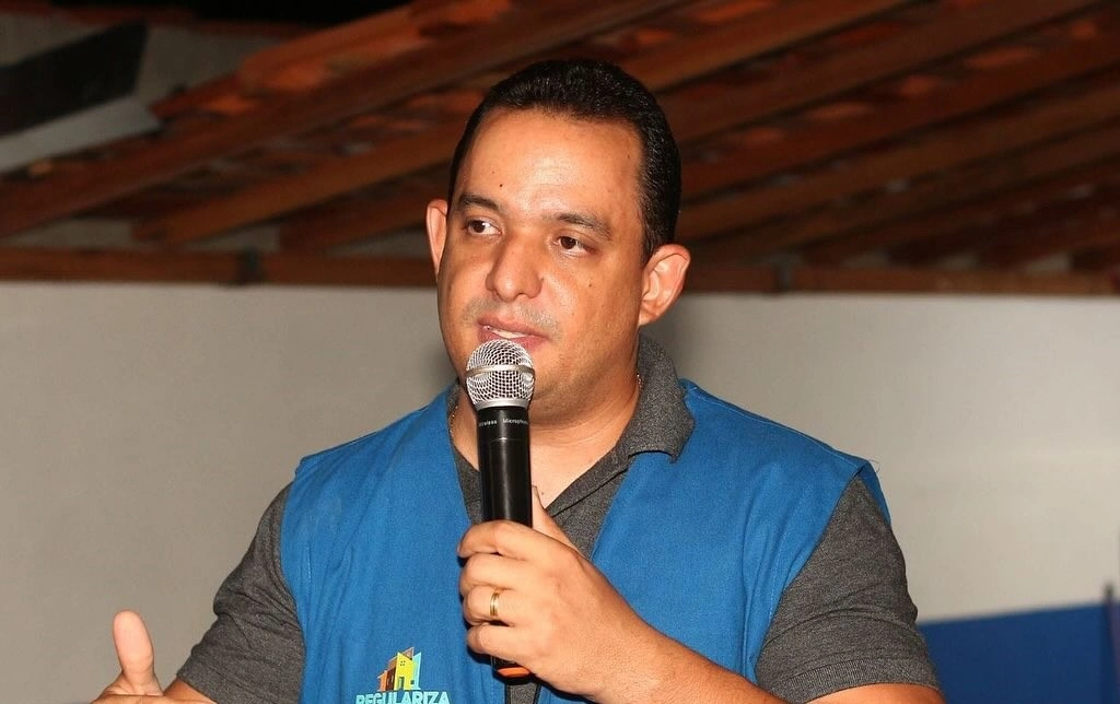 Prefeitura de Dermeval Lobão promove audiência pública para regularizar imóveis