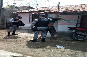 Acusado de furtar farmácia oito vezes é preso (Foto: Reprodução) Acusado de furtar farmácia oito vezes é preso (Foto: Reprodução)